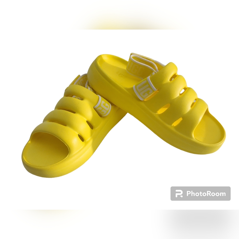 UGG Yeah Sport Sandals Yellow Women's Size 6